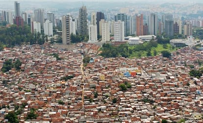 Vista a&eacute;rea de las chabolas de la favela Morumbi en S&atilde;o Paulo, Brasil.