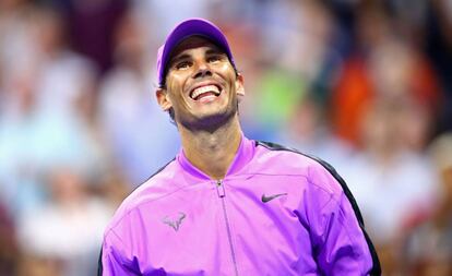 Nadal sonríe después de vencer a Millman en la primera ronda.