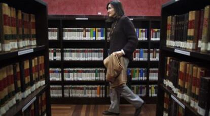 Ángeles González-Sinde, ministra de Cultura, ayer en la Biblioteca Nacional.