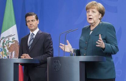 La canciller alemana Angela Merkel y el presidente Enrique Peña Nieto.
