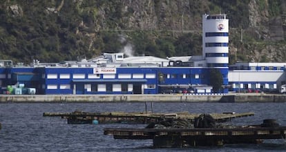 Sede principal de Pescanova en Chapela (Redondela), en la ría de Vigo