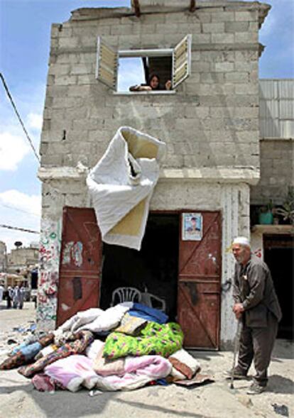 En menos de una semana han muerto más de 50 palestinos, entre ellos civiles, en los ataques israelíes. La situación amenaza con recrudecerse, ya que las distintas facciones de la resistencia han decidido unir sus fuerzas y hacer frente a la ocupación del campo de refugiados.