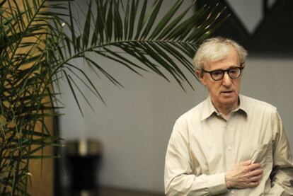 El cineasta Woody Allen, en la presentación de<i> Conocerás al hombre de tus sueños, </i>en el hotel de la Reconquista de Oviedo.