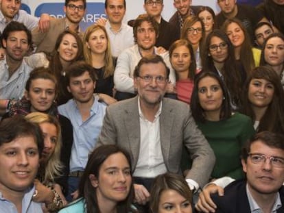 Mariano Rajoy, este domingo, en un acto de empleo joven en Salamanca.