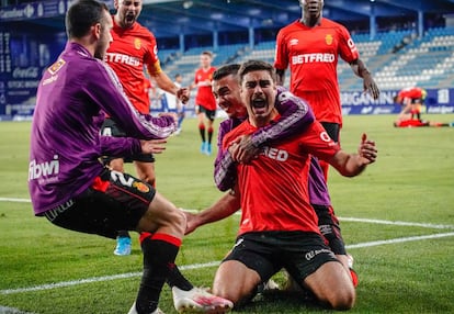 Los jugadores del RCD Mallorca celebran un gol en el último partido liguero.