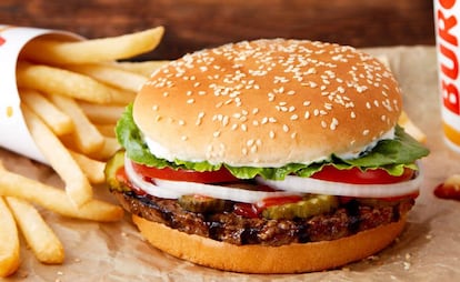 Foto de la nueva 'rebel whopper', estrenada este martes en los restaurantes españoles de Burger King.