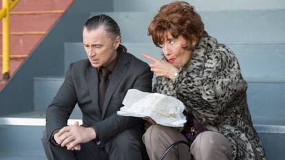 Robert Carlyle y Emma Thompson, en la pel&iacute;cula.