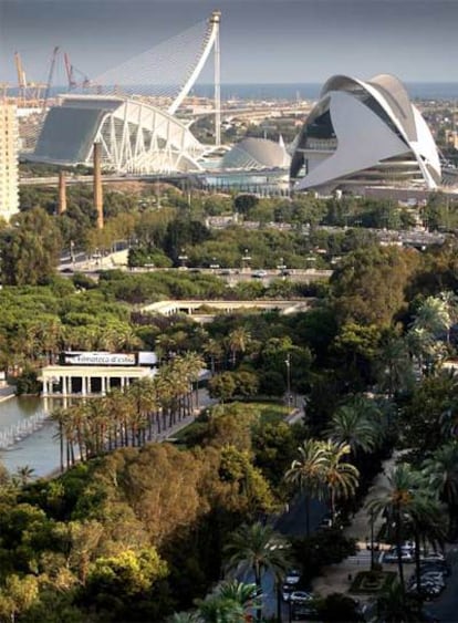 Una vista de la Ciudad de las Artes y las Ciencias, en una imagen tomada ayer.