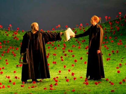 Frank van Aken (a la izquierda) y Roman Trekel, durante un ensayo de la ópera <i>Tannhäuser,</i> en Bayreuth.