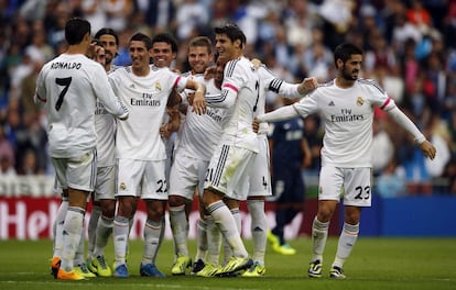 Los jugadores del Madrid celebran el 1 a 0
