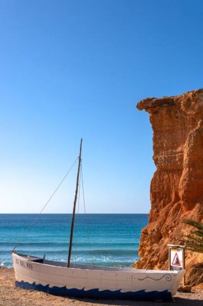 La playa de Es Bol Nou (Ibiza).