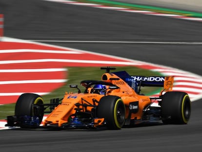 Fernando Alonso, en los primeros libres en Montmeló.