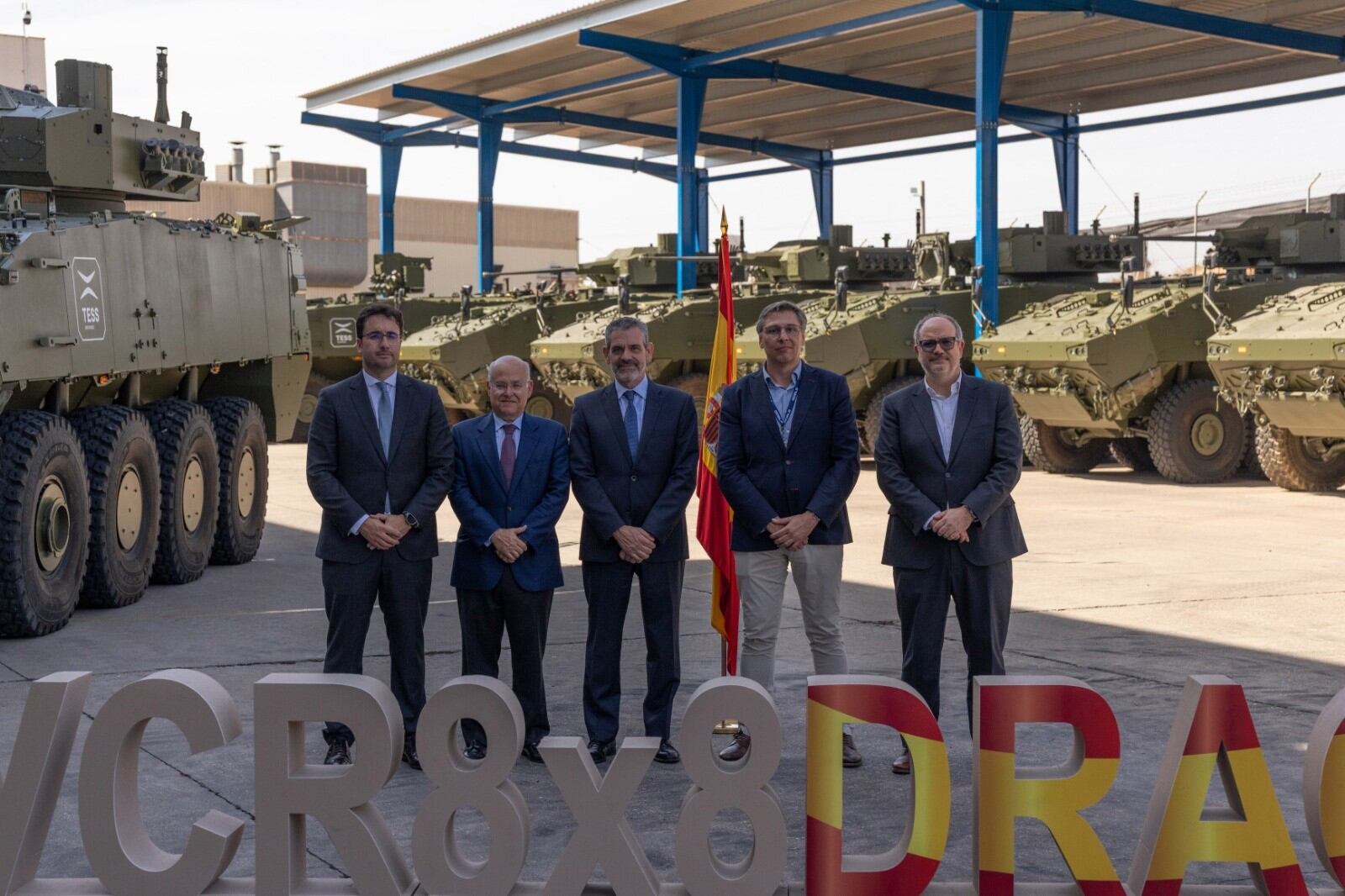 El consorcio liderado por Indra acelera en la entrega de los blindados Dragón, pero sigue sin cumplir con Defensa
