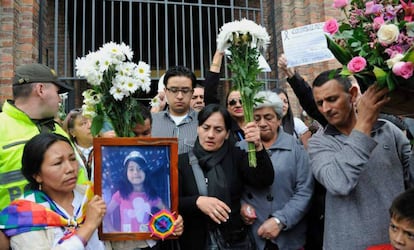 Familiares de Yuliana reclaman justicia por su asesinato.  
