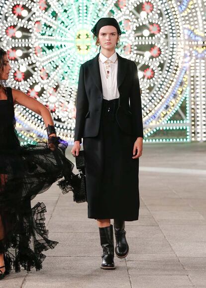 DIOR_CRUISE 2021_LOOK_68