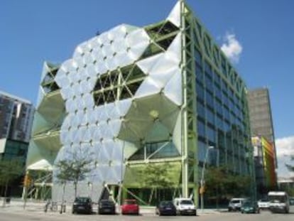 Edificio Media-Tic de Barcelona, dise&ntilde;ado por PGI Engineering.