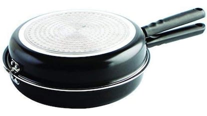 Esta doble sartén para voltear tortillas es apta para cocinas de inducción.
