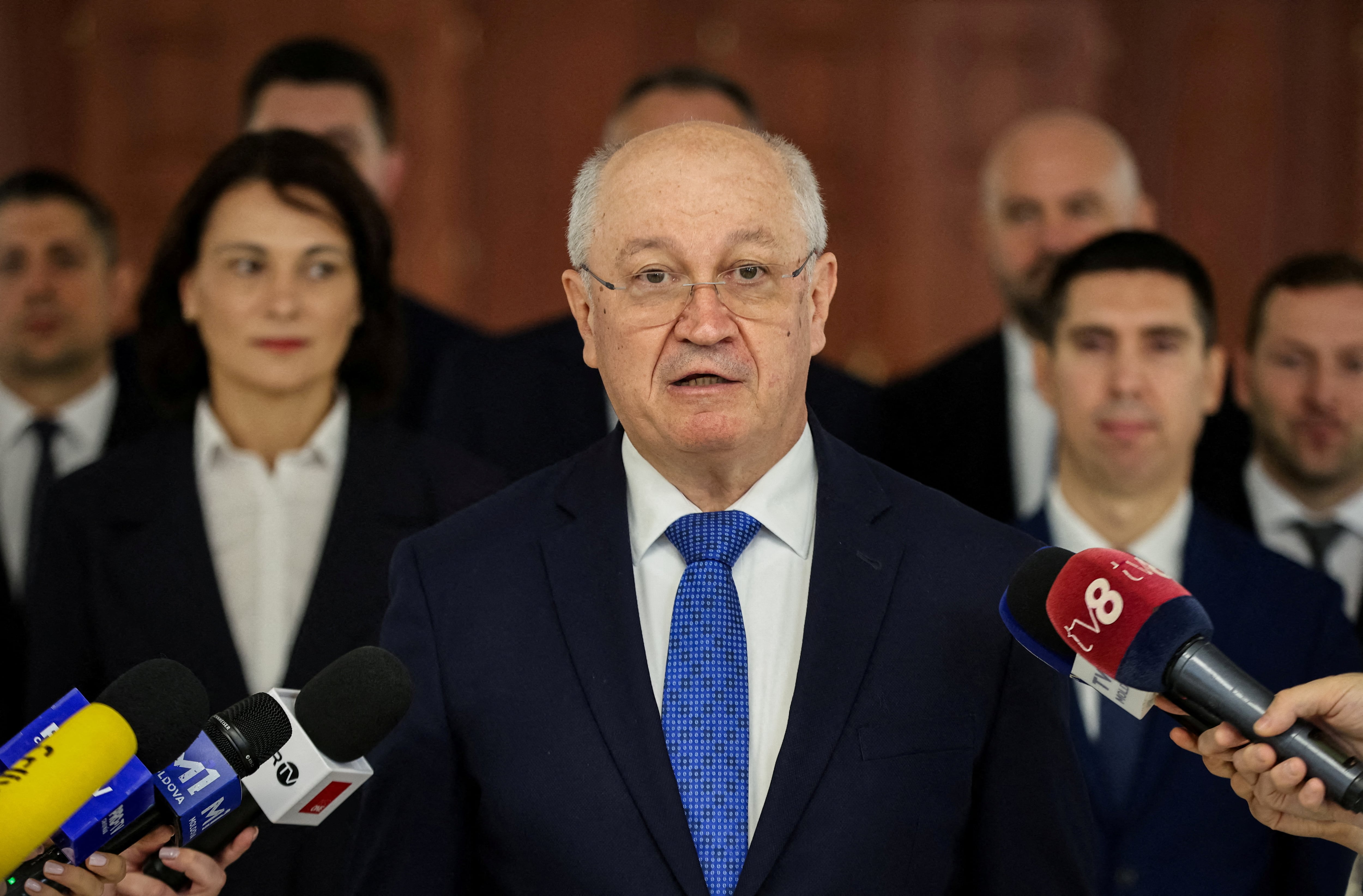 El primer ministro moldavo, Alexandru Munteanu, dimite en medio de una grave crisis política en el Gobierno proeuropeo