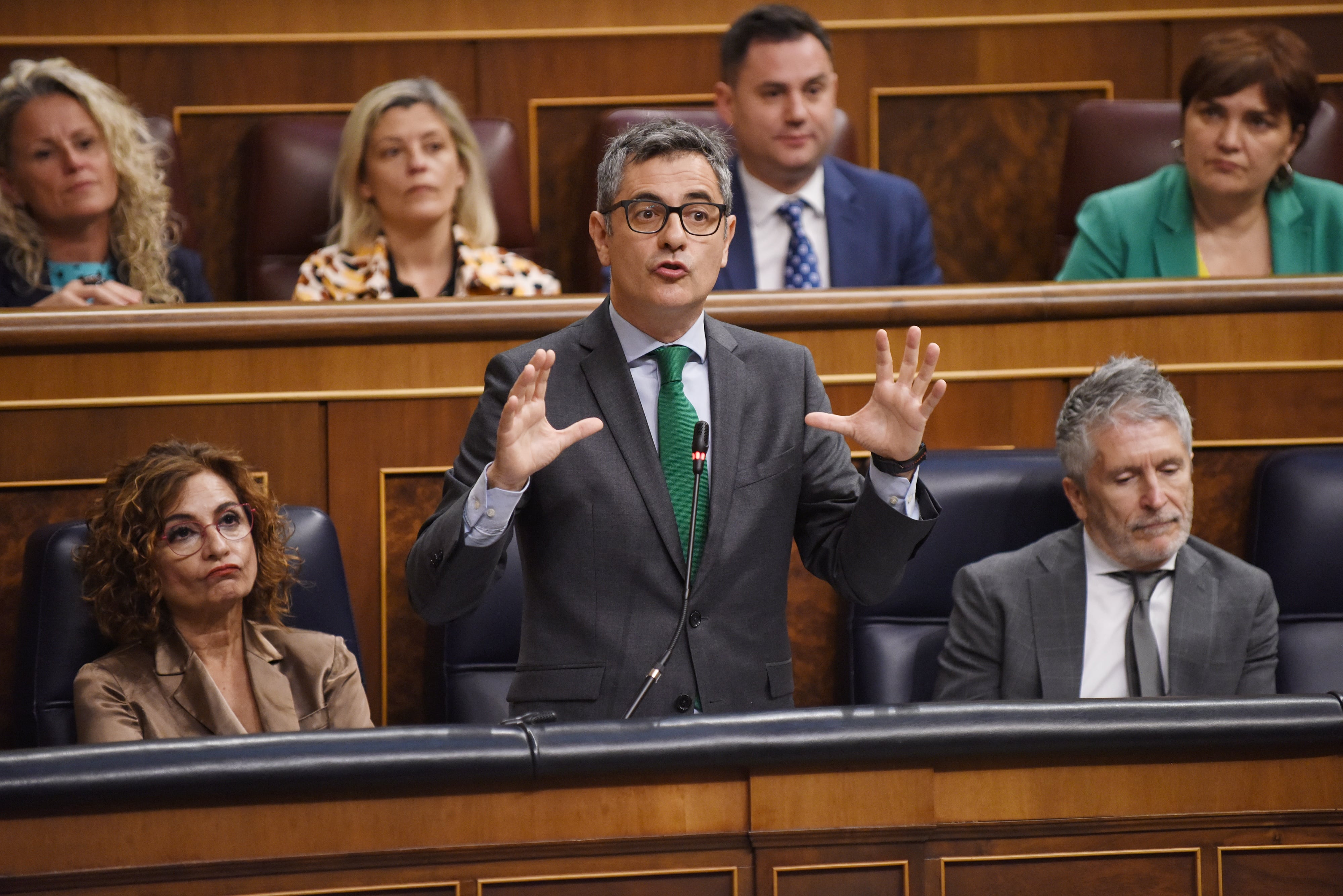 Bolaños invita a las asociaciones de jueces y fiscales a un “debate riguroso y sosegado” sobre la reforma de la carrera judicial