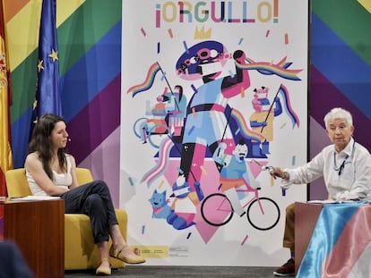 La ministra de Igualdad, Irene Montero, y la directora general de Diversidad Sexual y Derechos LGTBI, Boti García, presentan este miércoles la campaña para el Orgullo 2020.