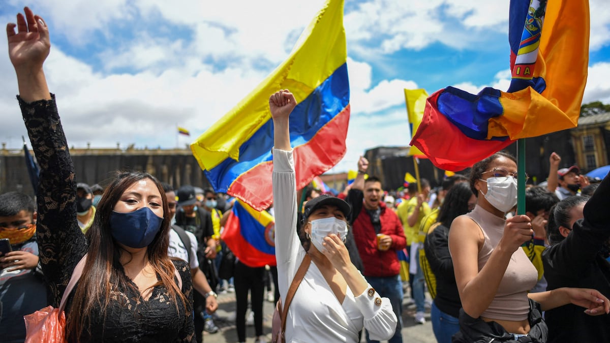 Elecciones Colombia: Los jóvenes alzan la voz ante las urnas: “La palabra ahora la tenemos nosotros” | Elecciones Presidenciales Colombia | EL PAÍS América Colombia