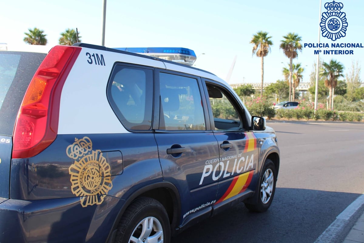 Detienen a un hombre como presunto asesino de su expareja, una mujer de 54 años, en Motril