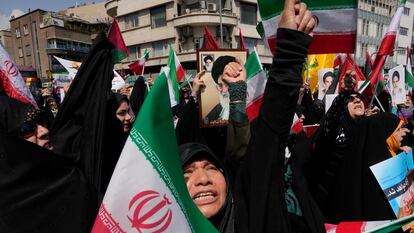 Iranian worshippers chant slogans during an anti-Israeli gathering after Friday prayers in Tehran, Iran, April 19, 2024