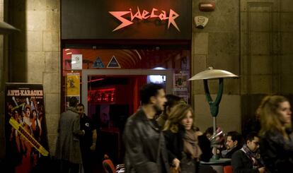 El local Sidecar, a la pla&ccedil;a Reial. 