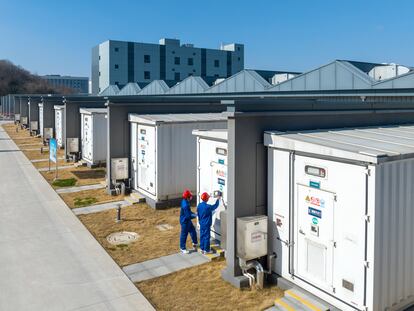 Grandes baterías para almacenar energía en Nanjing, en la provincia china de Jiangsu.