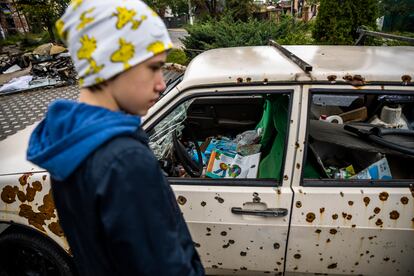 Misha, uno de los cuatro niños  ucranios que crecen durante la guerra y cuyas historias recogió EL PAÍS SEMANAL el 19 de noviembre. 