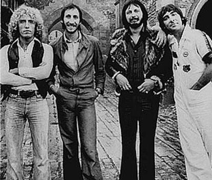 John Entwistle, el tercero por la izquierda, junto al resto de los miembros de The Who, en una imagen de los años 60.
