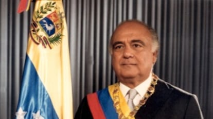 Lusinchi, durante el tacto de toma de posesión en 1984.