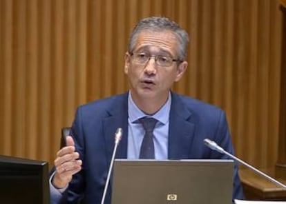 El gobernador del Banco de España, Pablo Hernández de Cos, comparece en el Congreso el 6 de octubre.
EUROPA PRESS
06/10/2020