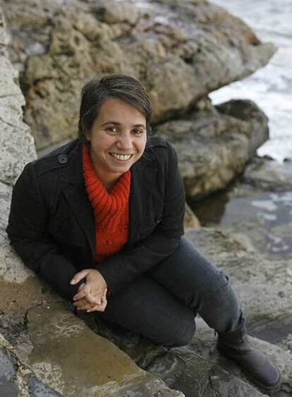 Celina Murga, ayer en la playa de San Lorenzo de Gijón.