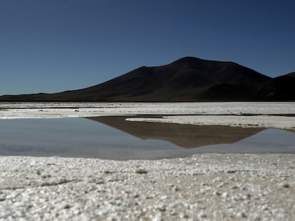 El salar de Maricunga, una de las reservas más grandes de litio, en junio de este año en Copiapó (Chile).