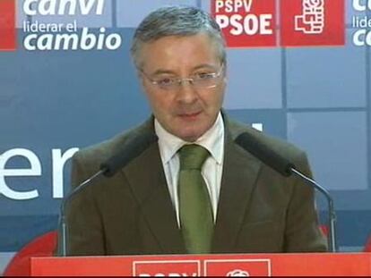 Los políticos se lanzan la bola de nieve