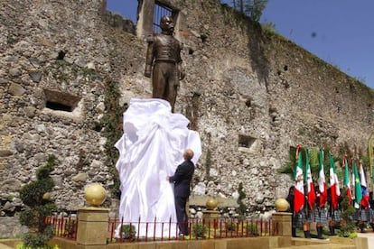 Ceremonia en homenaje a Porfirio Díaz.