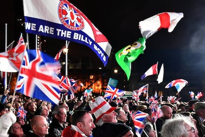 Partidarios del Brexit celebran la salida de Reino Unido de la UE.