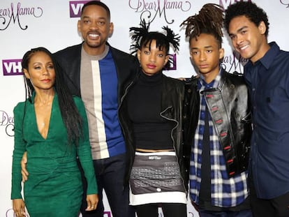 Jada Pinkett y Will Smith, junto a sus hijos Willow, Jaden y Trey Smith en Nueva York en 2016.