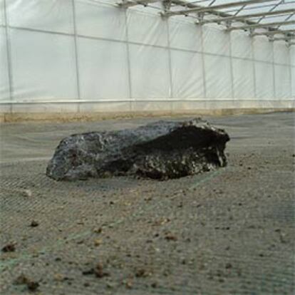 Supuesto fragmento de meteorito hallado en Villalobar (Léón).