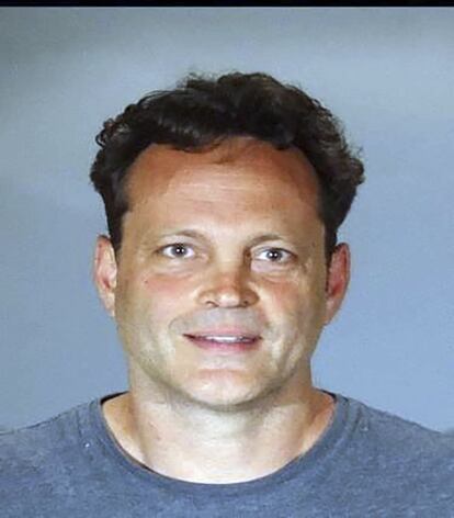 El 10 de junio de 2017 el actor Vince Vaughn fue detenido en Manhattan Beach, California, por conducir bajo los efectos del alcohol y por posterior resistencia a la autoridad.