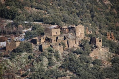 A hamlet in Lleida going for €450,000.