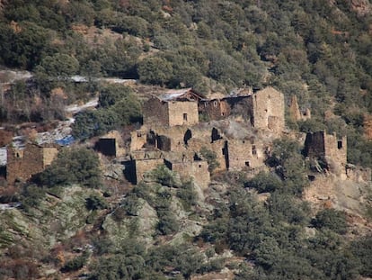 A hamlet in Lleida going for €450,000.