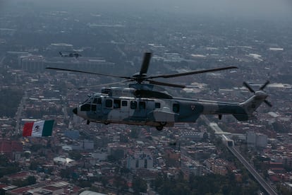 Aeronaves de la Fuerza Aérea que sobrevolaron la Ciudad de México durante el desfile.