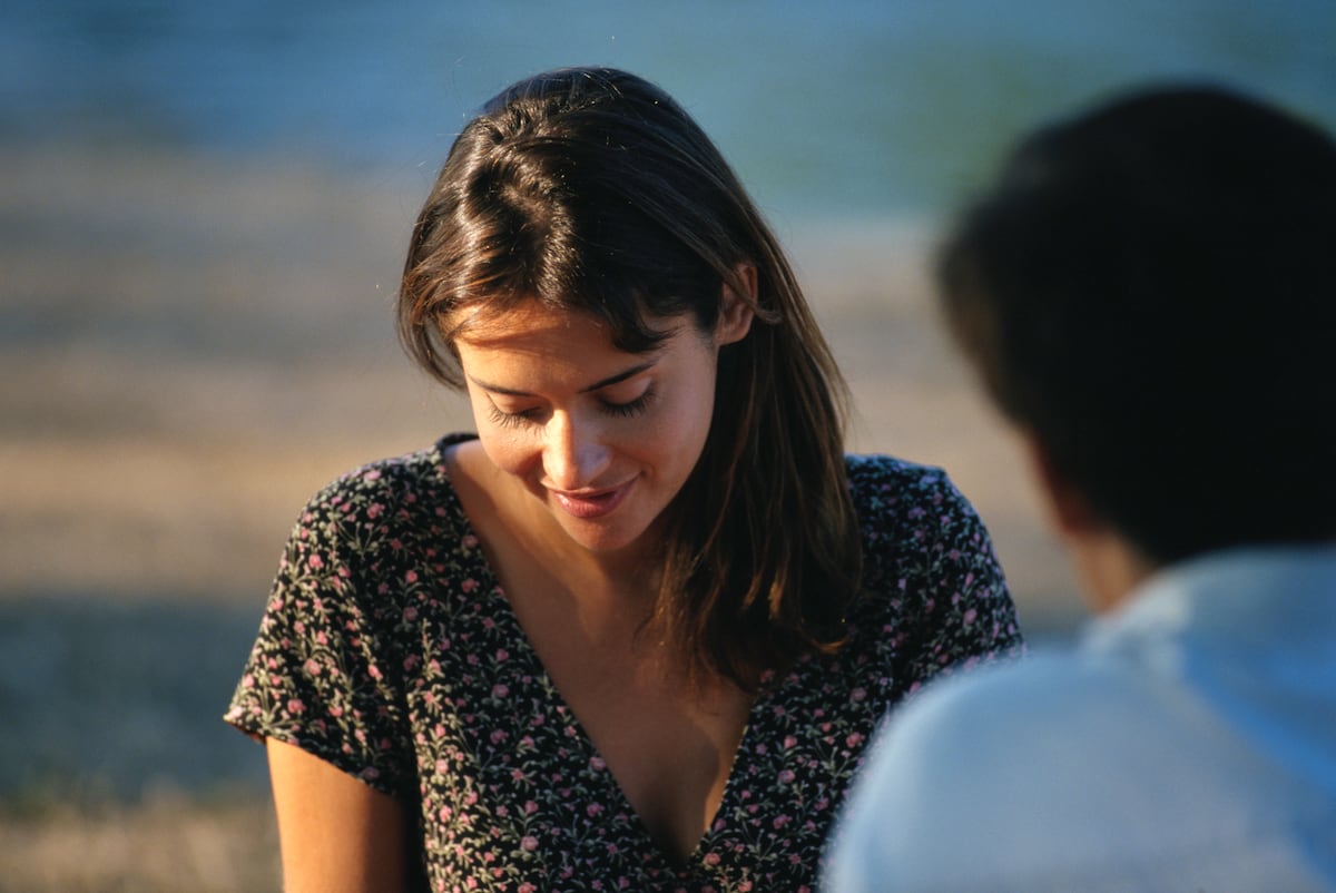 ¿Qué podemos interpretar de una persona que no nos mira a los ojos al hablar?