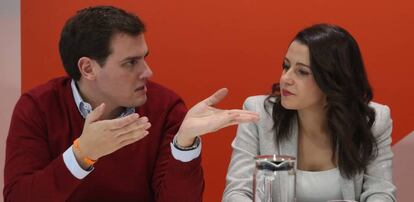 Albert Rivera e Inés Arrimadas, durante la reunión este lunes del Comité Ejecutivo Nacional de Ciudadanos.