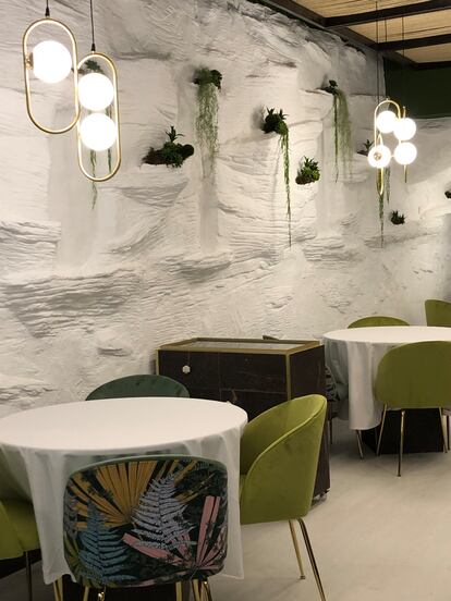 Comedor del restaurante Tabaiba en Las Palmas.