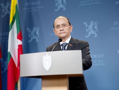 El presidente birmano, Thein Sein, ante la prensa en Oslo este martes. 