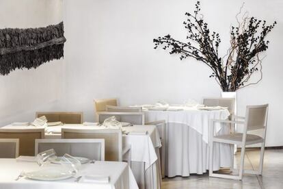 Interior del restaurante Lienzo, en Valencia.