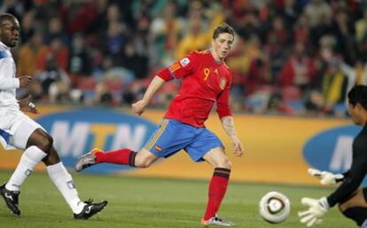 Fernando Torres, en una de sus oportunidades falladas.